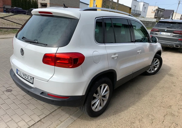 Volkswagen Tiguan cena 49900 przebieg: 198797, rok produkcji 2012 z Wojcieszów małe 326